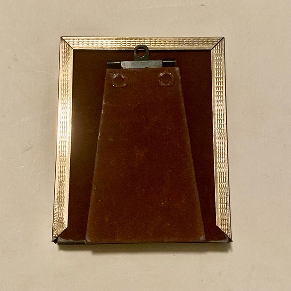 Two Small Vintage Picture Frames - Picture 4 of 9